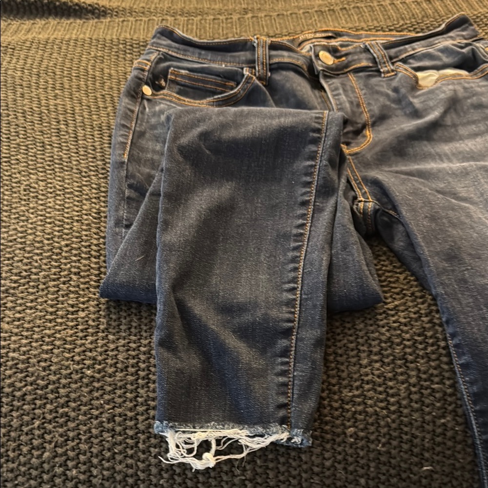 Judy Blue Skinny Jeans - Picture 3 of 6